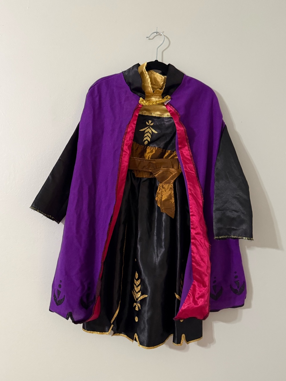 Disney Frozen 2 Anna Travel Dress Cape Set Girls Size 4-6X